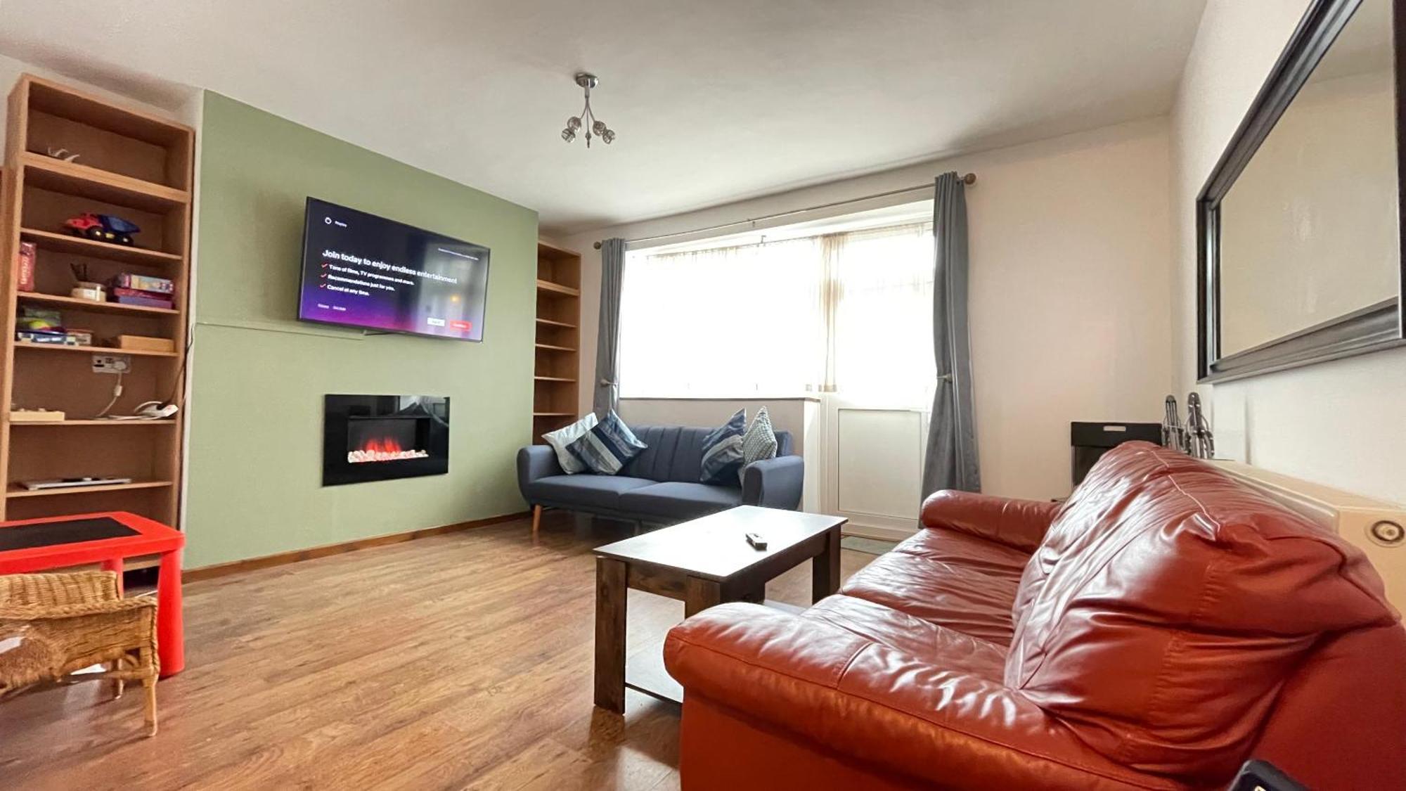 2 Bedrooms 2 Stations Londyn Zewnętrze zdjęcie